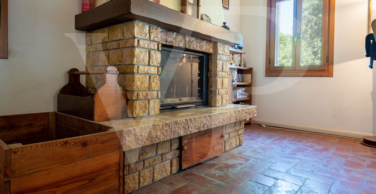 Wonderful Italian country-house perfectly renovated