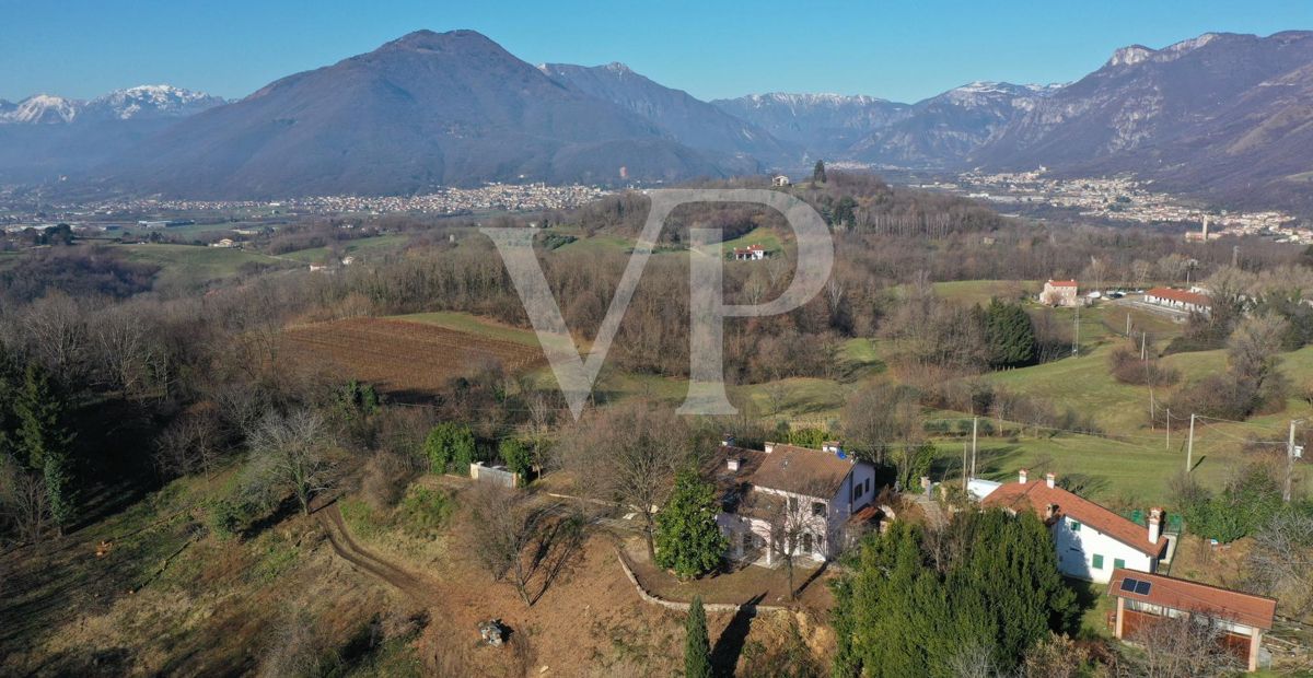 Elegante Villa in Panoramalage