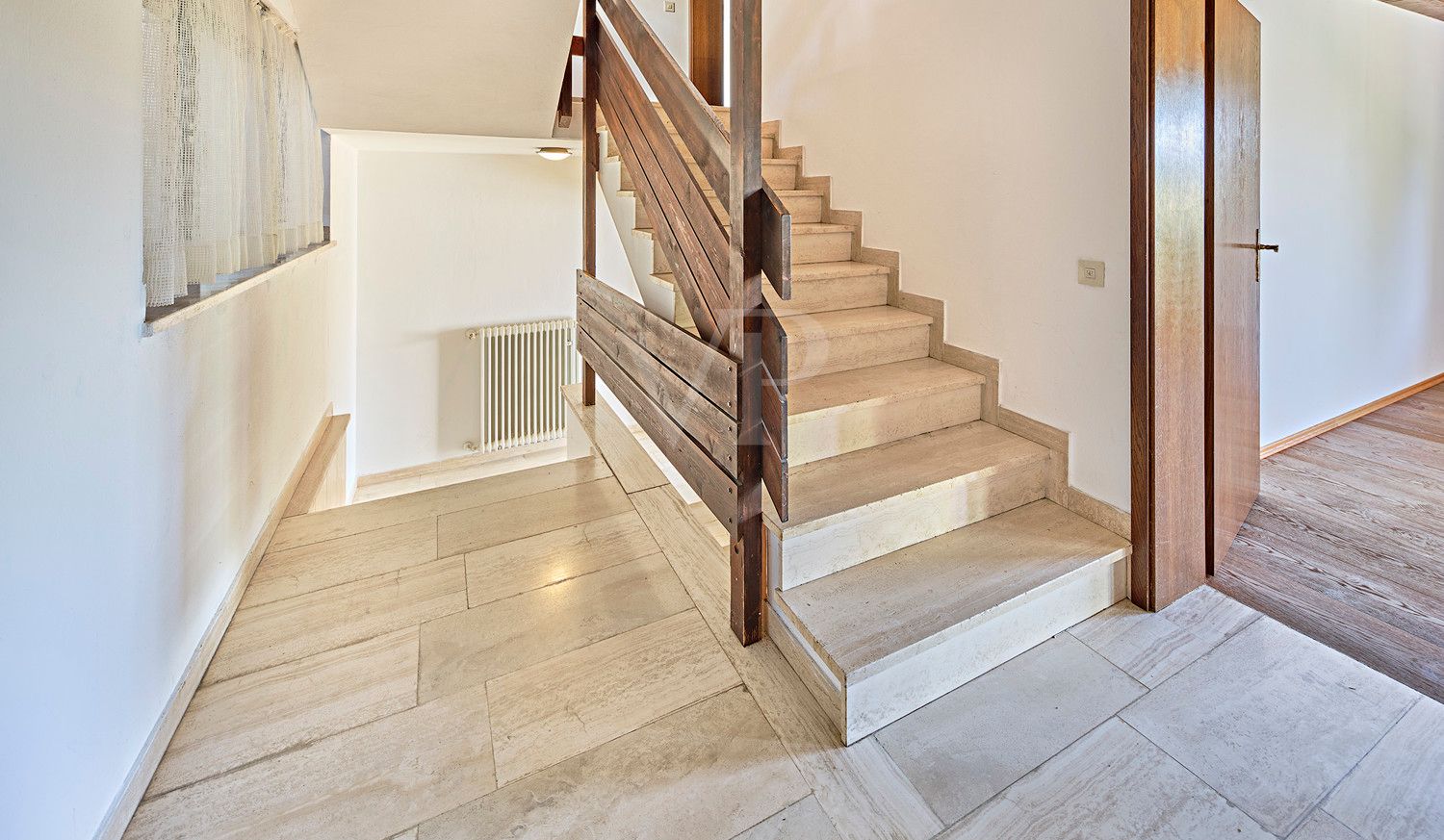 Split-Level-Treppenhaus