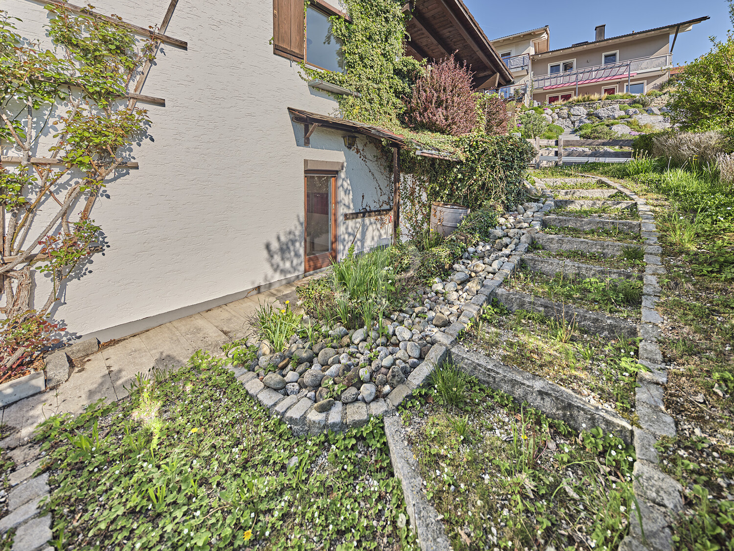 Treppenabgang zum Garten - Ostseite