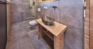 von_poll_real_estate_property_2519551_image_13