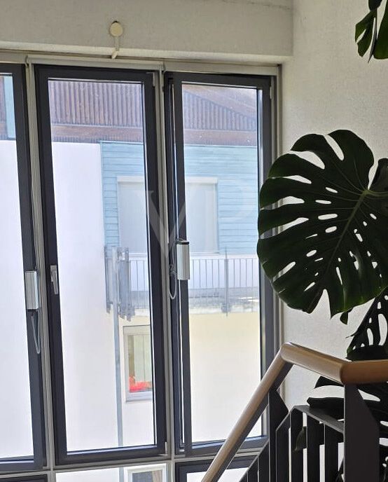 mit modernen Fenster