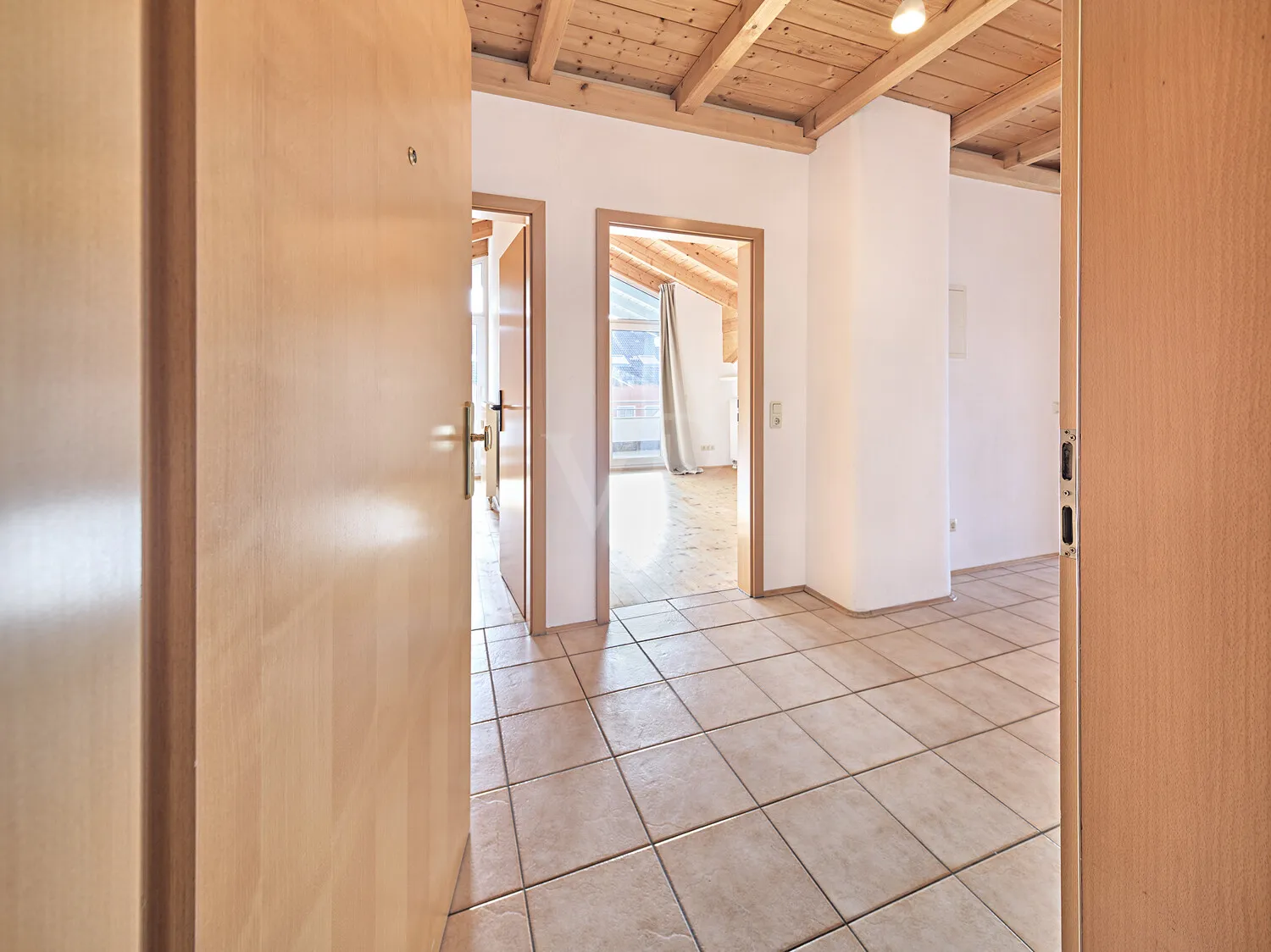 Heller Eingangbereich