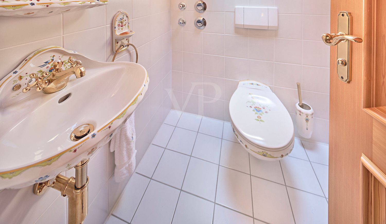 stilvolles Gäste WC