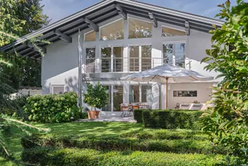 von Poll Immobilien GmbH