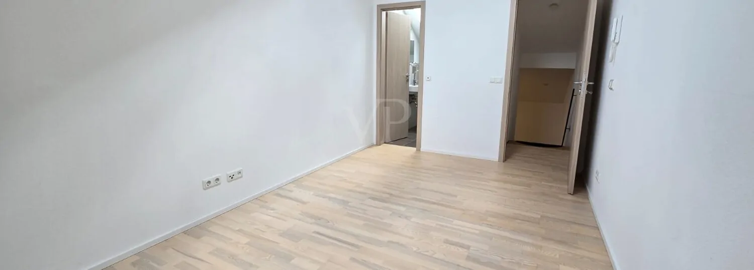 Zimmer Maisonette mit Zugang zu weiterem Badezimmer