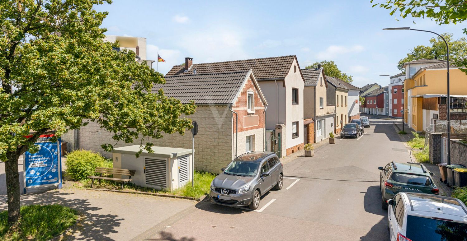 Straßenansicht