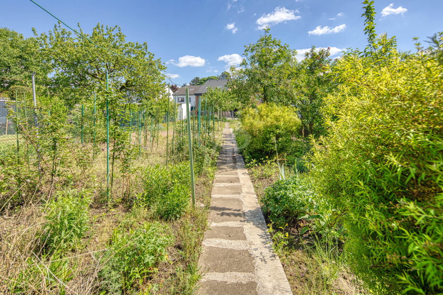 Garten mit Bebauungsoption