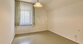 von_poll_real_estate_property_25377010_image_8