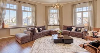 von_poll_real_estate_property_25377007_image_2