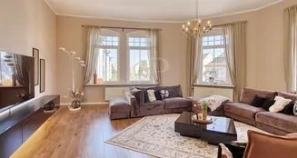 von_poll_real_estate_property_25377007_image_2