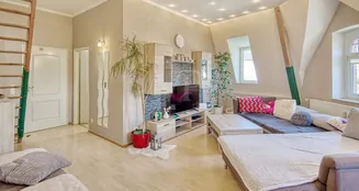 von_poll_real_estate_property_25377007_image_9