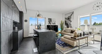 von_poll_real_estate_property_25377018_image_1