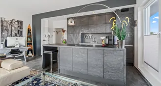 von_poll_real_estate_property_25377018_image_2