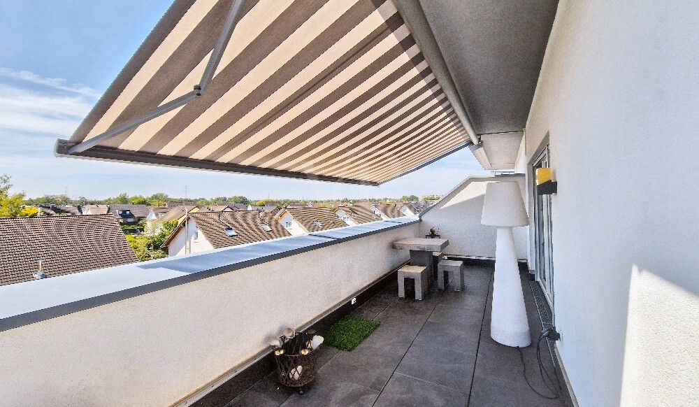 Dachterrasse mit Markise