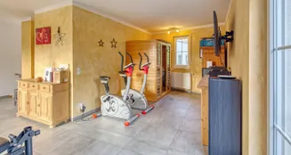 von_poll_real_estate_property_25377020_image_10