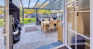 von_poll_real_estate_property_25377020_image_7