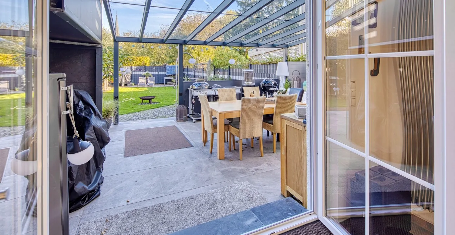 Ausgang auf die Terrasse_Garten