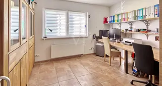 von_poll_real_estate_property_25377020_image_6