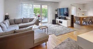 von_poll_real_estate_property_25377023_image_0