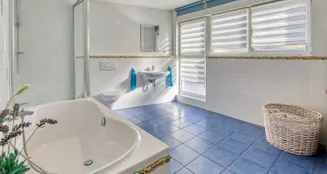 von_poll_real_estate_property_25377023_image_6