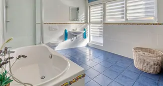 von_poll_real_estate_property_25377023_image_7