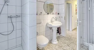 von_poll_real_estate_property_25377024_image_10