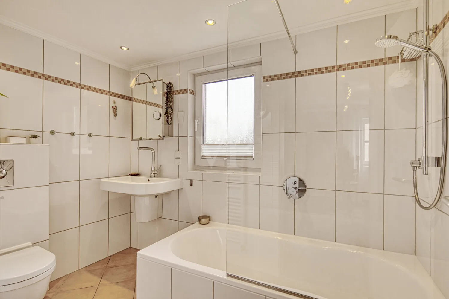 Bad en suite im Obergeschoss