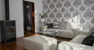 von_poll_real_estate_property_24369032_image_2