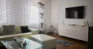 von_poll_real_estate_property_24369032_image_3