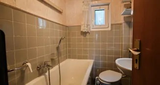 von_poll_real_estate_property_25369045_image_10