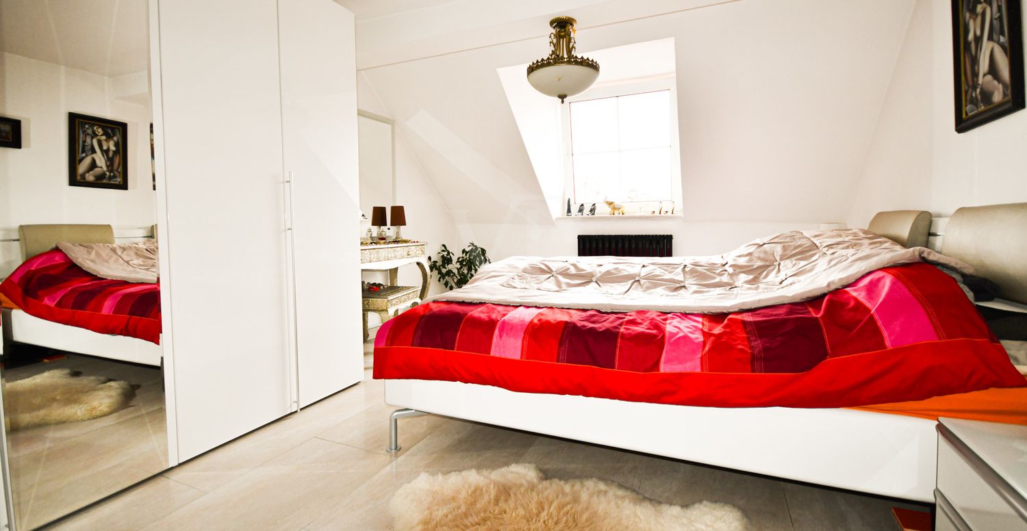 Schlafzimmer 1