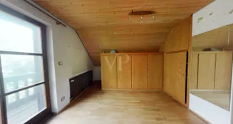 von_poll_real_estate_property_25369046_image_12