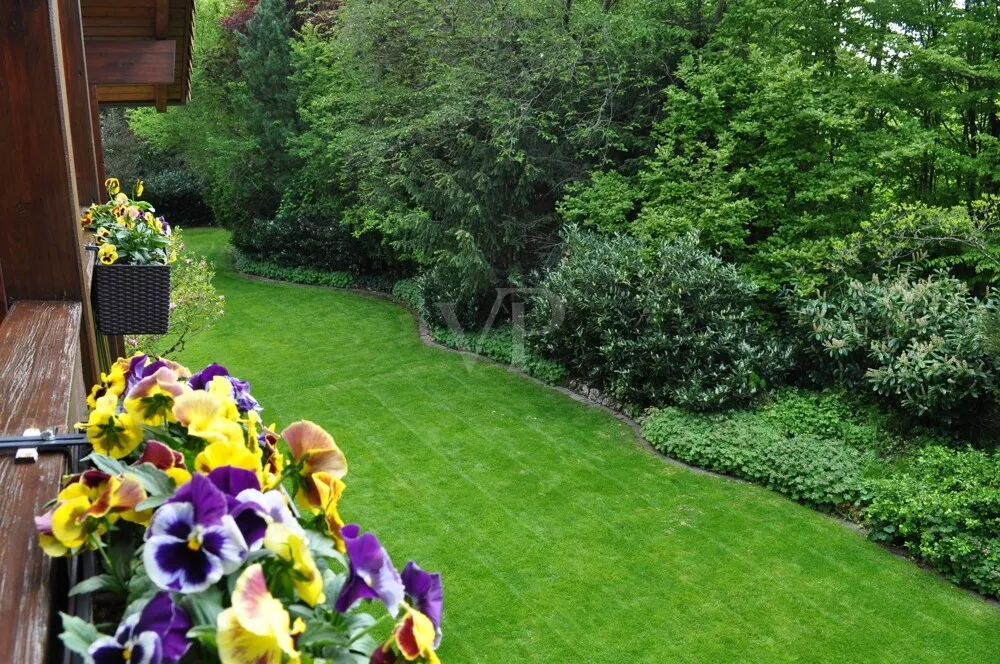Balkonblick in den Garten