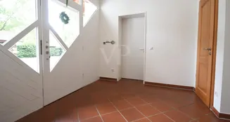 von_poll_real_estate_property_25369054_image_4