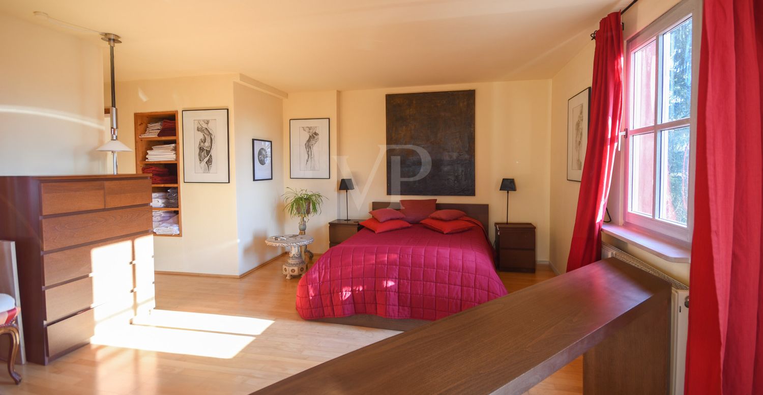 Schlafzimmer OG