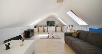 von_poll_real_estate_property_25369011_image_15