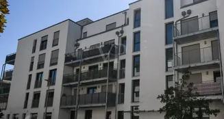 von_poll_real_estate_property_25369025_image_1