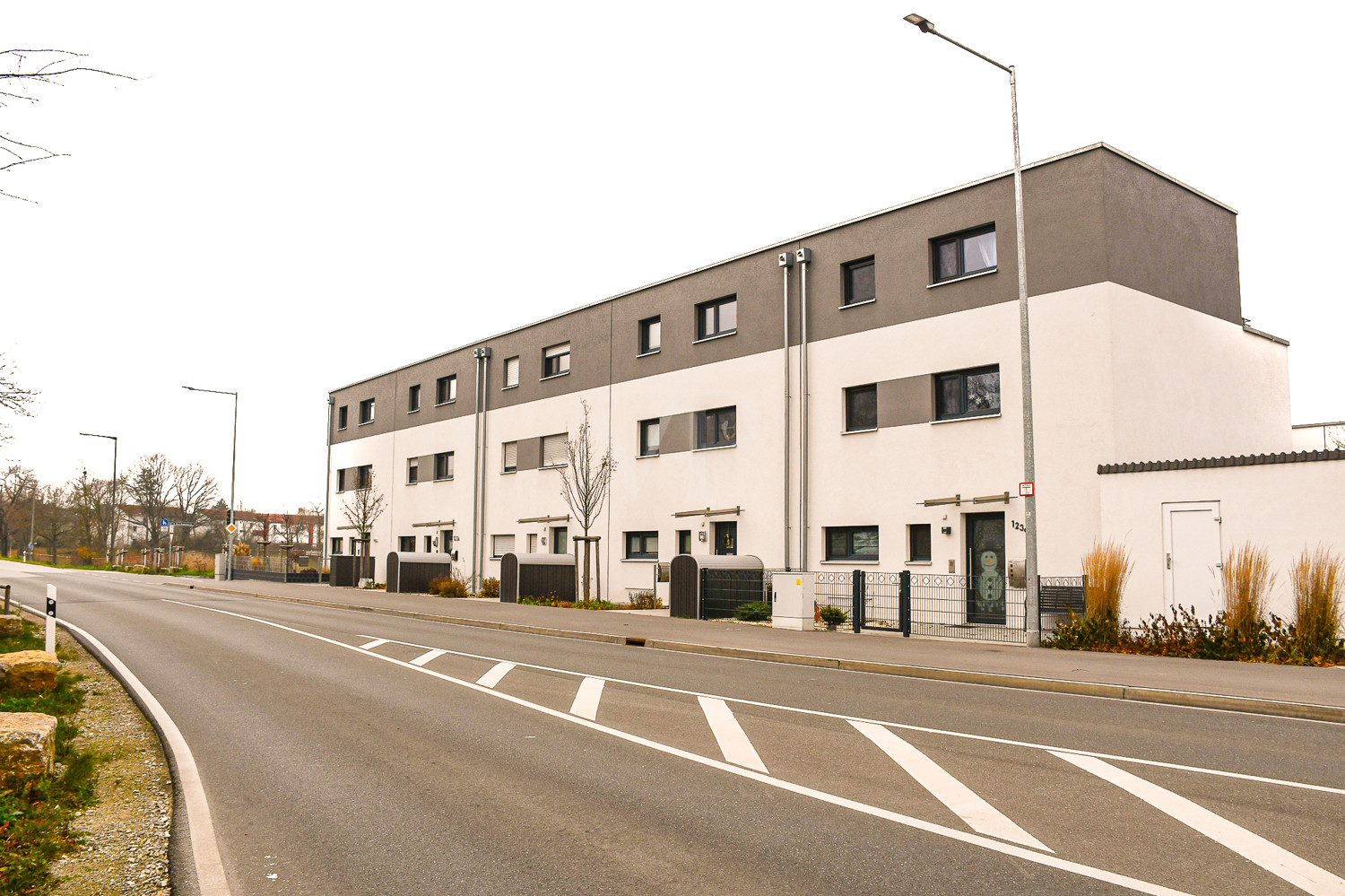 Straßenansicht