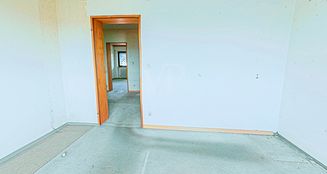 von_poll_real_estate_property_25369017_image_8