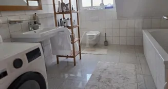 von_poll_real_estate_property_25369020_image_8