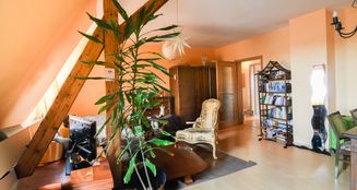 von_poll_real_estate_property_25369026_image_2