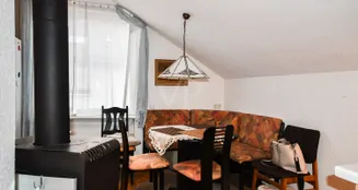 von_poll_real_estate_property_25369040_image_8