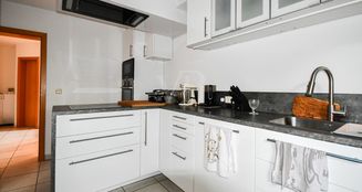 von_poll_real_estate_property_25369030_image_9