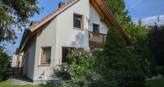 von_poll_real_estate_property_25369030_image_1