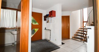 von_poll_real_estate_property_25369030_image_10