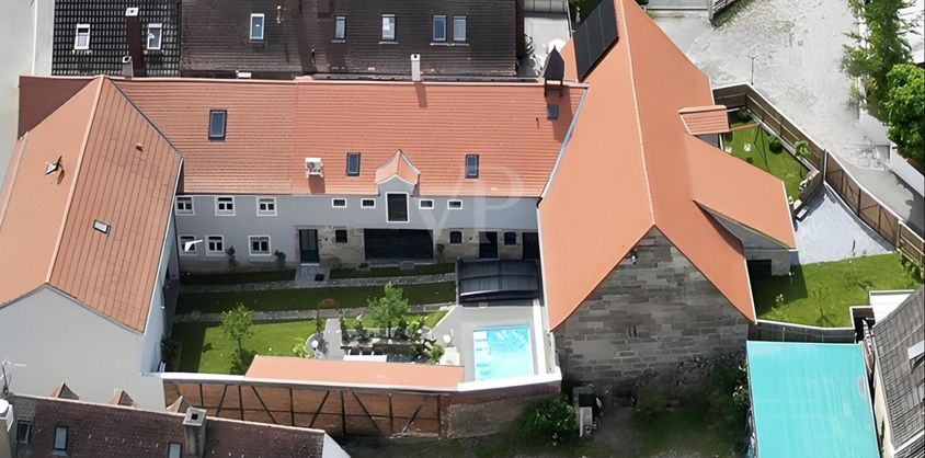 von Poll Immobilien GmbH