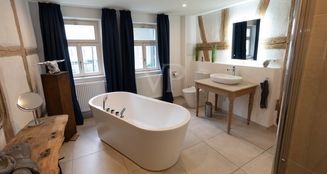 von_poll_real_estate_property_25369024_image_5