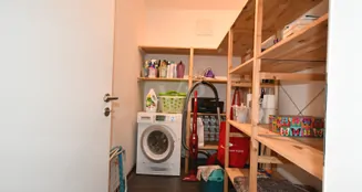 von_poll_real_estate_property_25369035_image_15