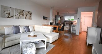 von_poll_real_estate_property_25369035_image_2